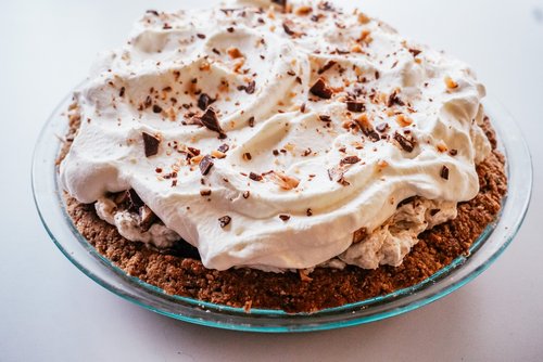 Banana Crunch Pie