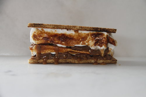 Orange Tang Caramel S’more Sandwich